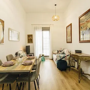 Modern With Seasonal Swimming Pool- 1bd 1bth- Goyeneta Apartment Seville